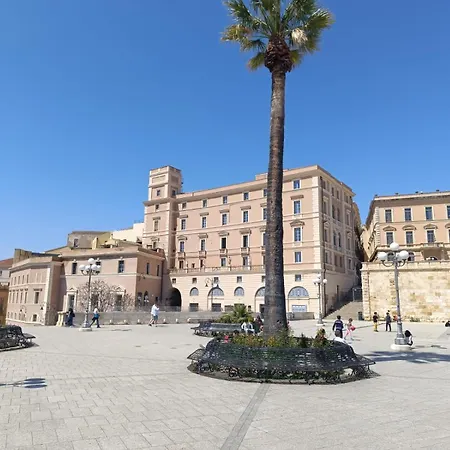 Regina House Al Centro Di Apartamento