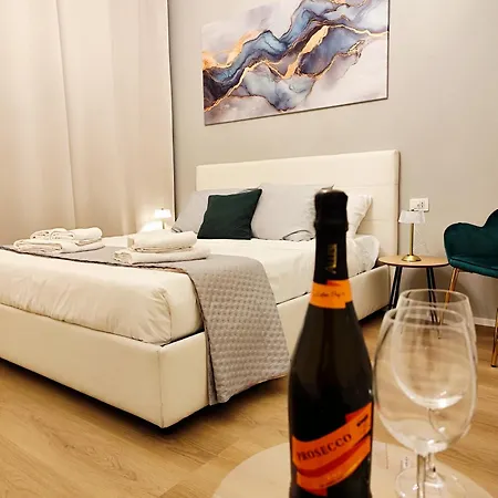 Regina House Al Centro Di Apartamento